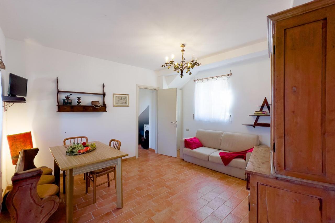 Villa Caterina Quiete E Mare-Goelba SantʼAndrea Buitenkant foto