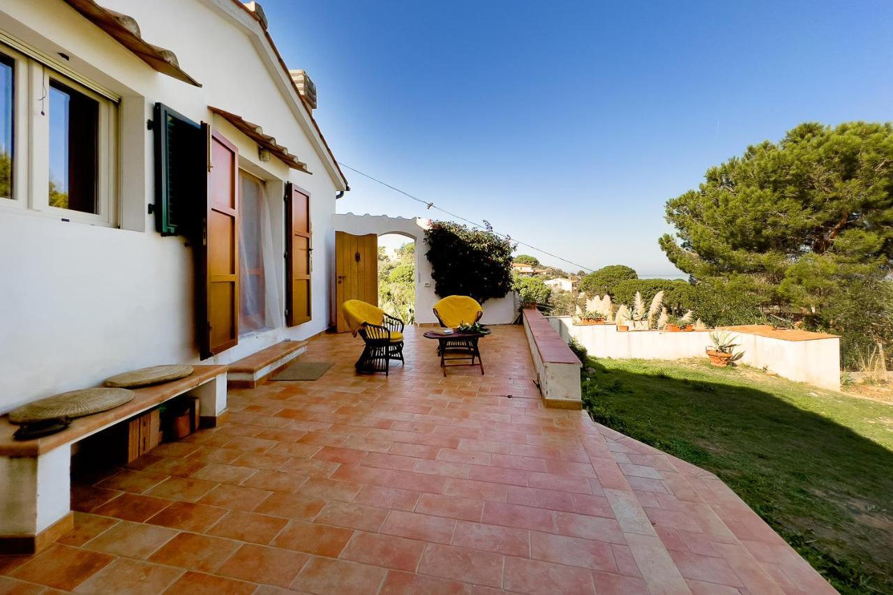 Villa Caterina Quiete E Mare-Goelba SantʼAndrea Buitenkant foto