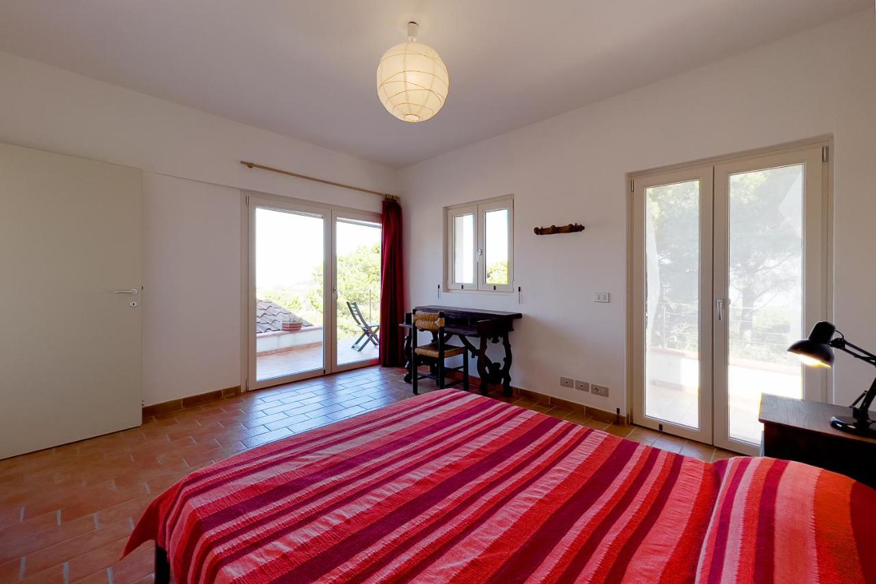 Villa Caterina Quiete E Mare-Goelba SantʼAndrea Buitenkant foto